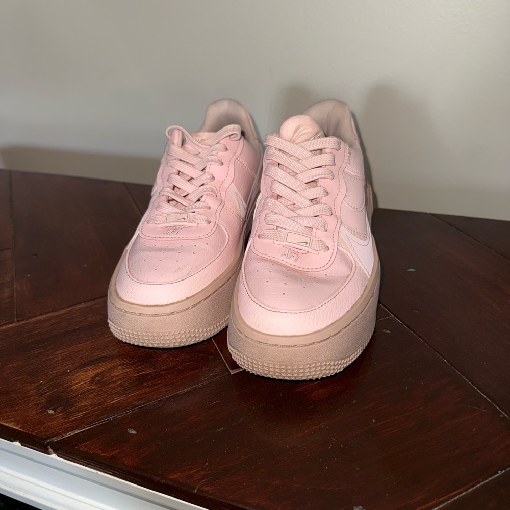 Women’s size 5 Nike Air Force 1 Pink platform Sneakers